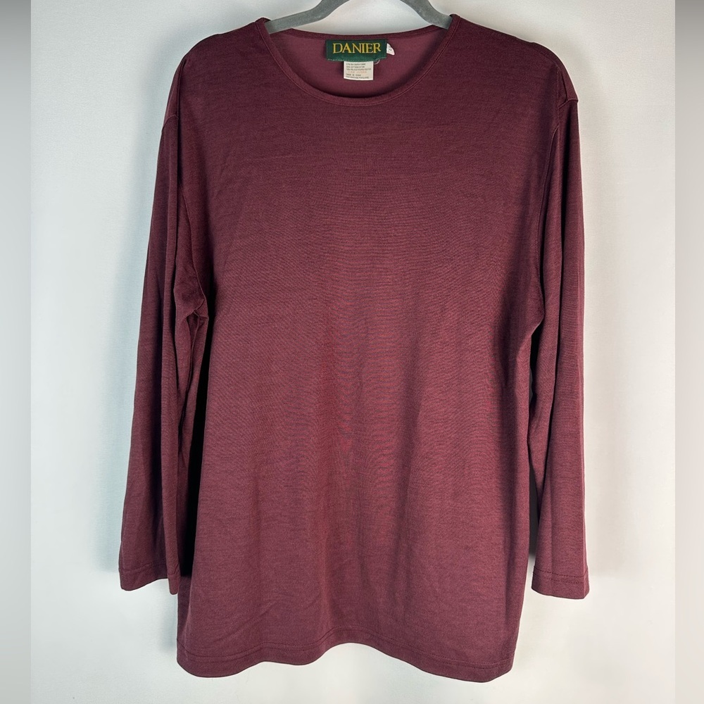 Danier Vintage Burgundy 3/4 Sleeve Crewneck Shirt/Top